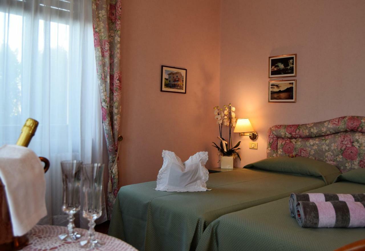 Villa Torre - Atmosfera Romantica Brenzone sul Garda Exterior photo