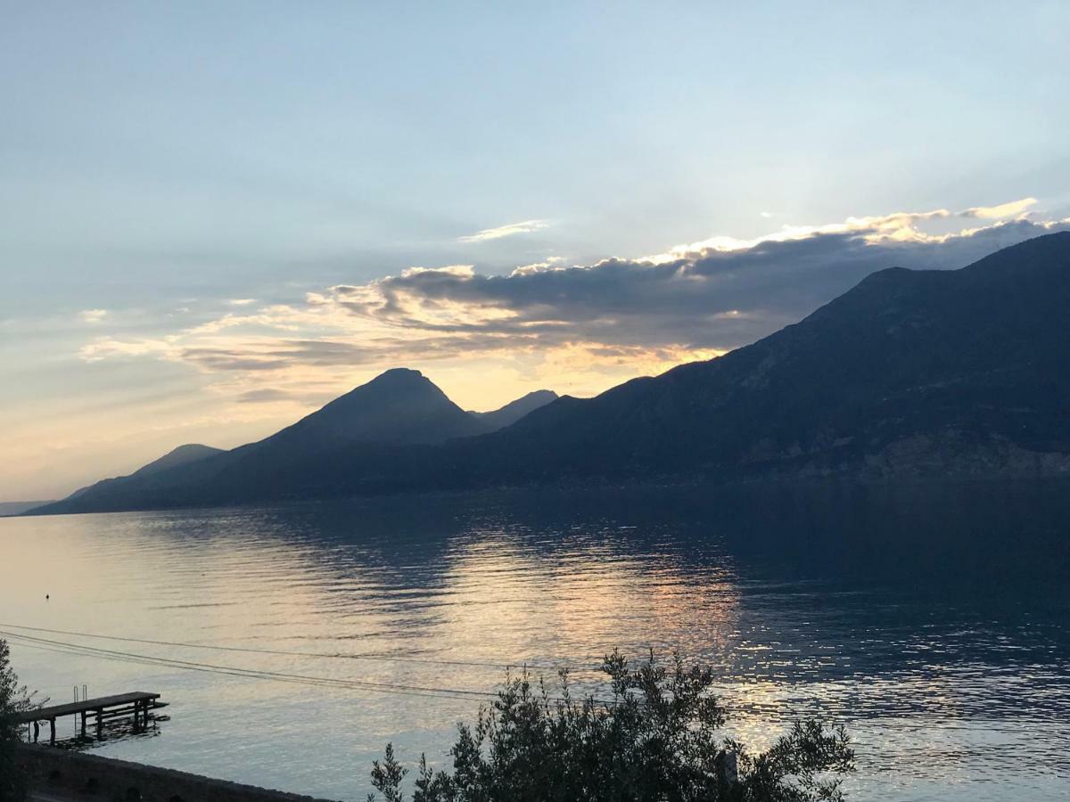 Villa Torre - Atmosfera Romantica Brenzone sul Garda Exterior photo