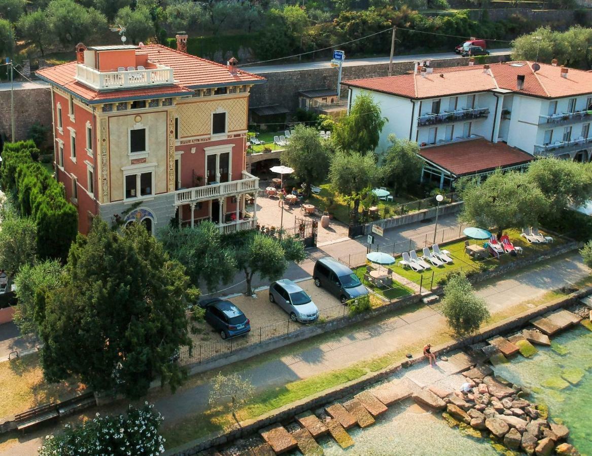 Villa Torre - Atmosfera Romantica Brenzone sul Garda Exterior photo